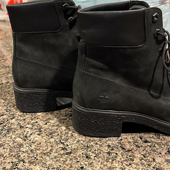 EUC Timberland black nubuck booties - Picture 2 of 4